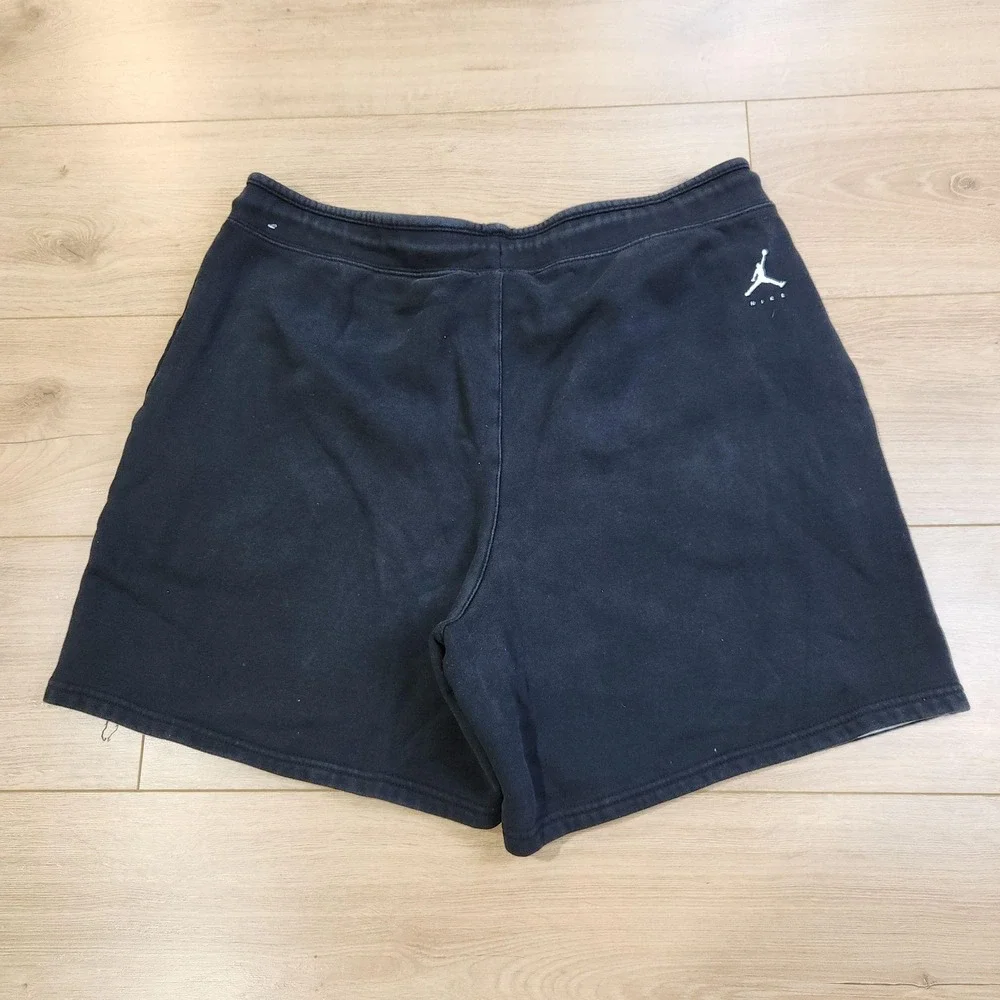 Jordan Shorts Mens XL Black 6